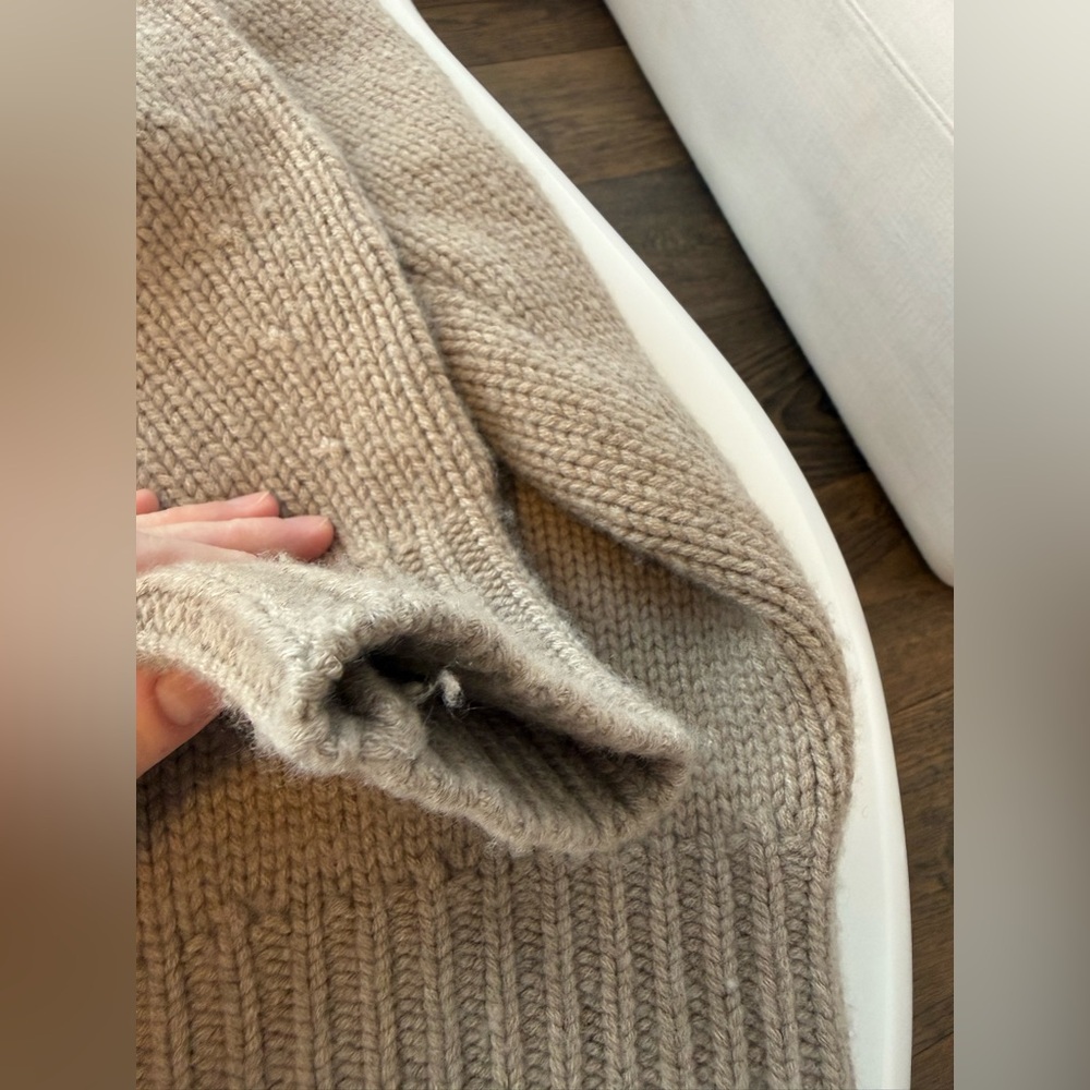 Interior NYC Bruno U Round Neck Sweater Jumper - Picture 11 of 13